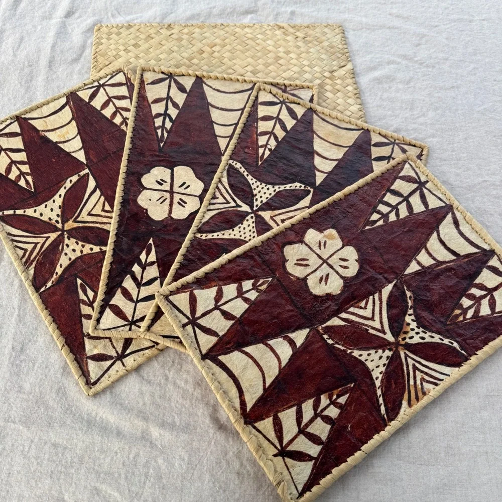 N/A vintage tapa